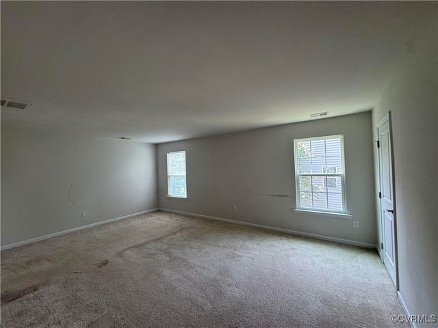 5101 Goldburn Dr, North Chesterfield, VA 23237