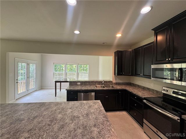 5101 Goldburn Dr, North Chesterfield, VA 23237