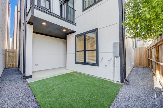 1823 Prospect Street A, Houston, TX 77004