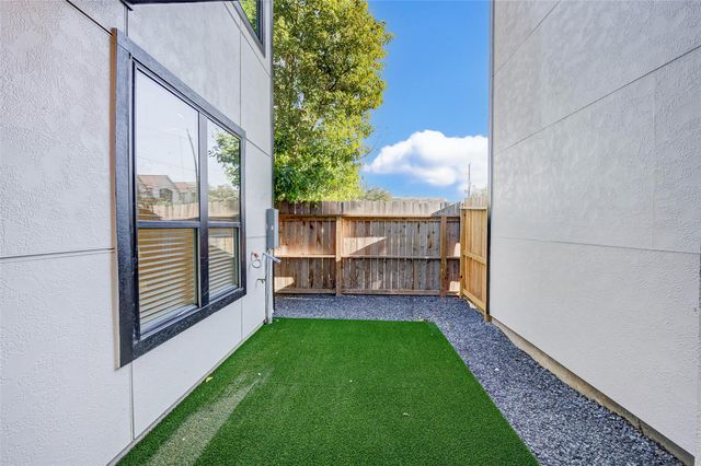 1823 Prospect Street A, Houston, TX 77004