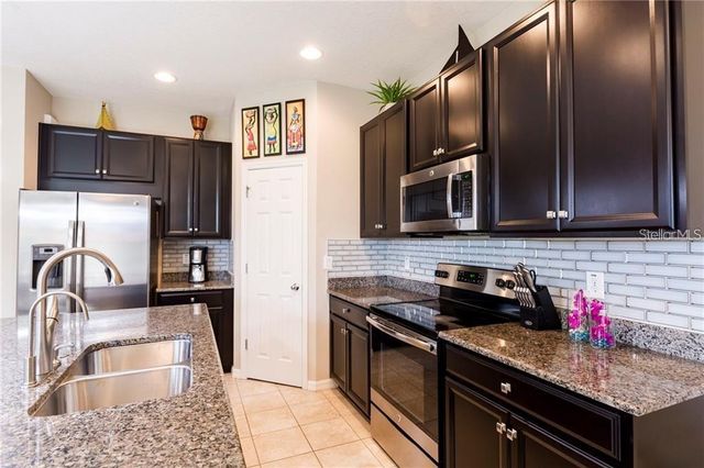 6959 TOWNE LAKE ROAD, Riverview, FL 33578