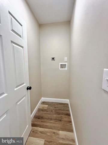 1649 COTTON ST, Reading, PA 19606