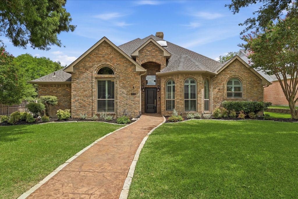 4829 Saint James Court, Mesquite, TX 75150