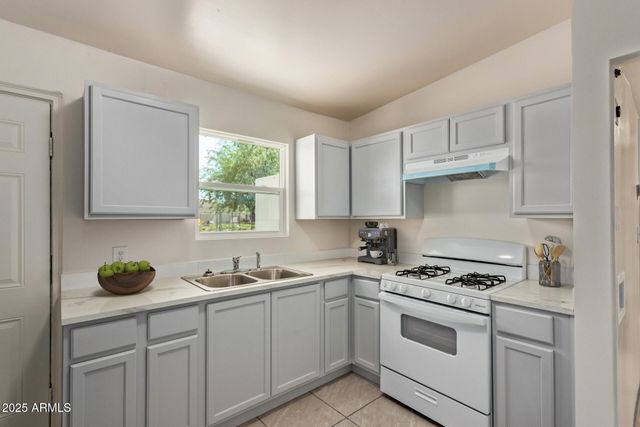 6401 S 4TH Avenue, Phoenix, AZ 85041