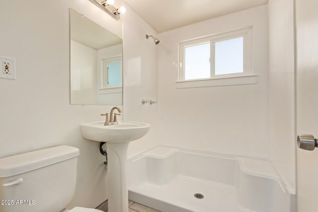 6401 S 4TH Avenue, Phoenix, AZ 85041