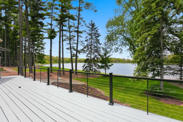 215 Lane 100 Pine Canyon Lk, Angola, IN 46703