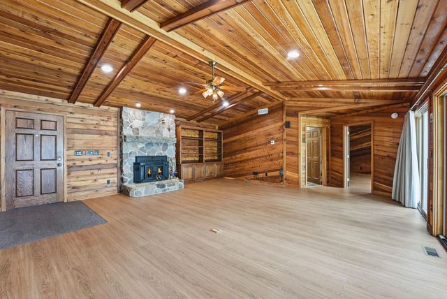 215 Lane 100 Pine Canyon Lk, Angola, IN 46703