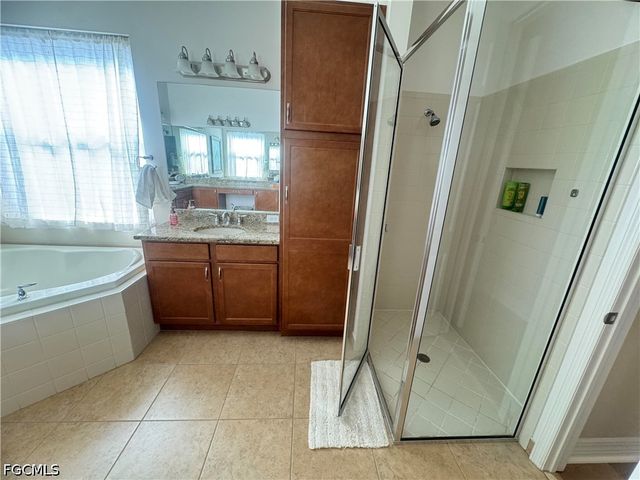 10253 Gulfstone CT, Fort Myers, FL 33913