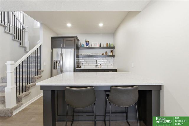 10360 S 103 Street, Papillion, NE 68046
