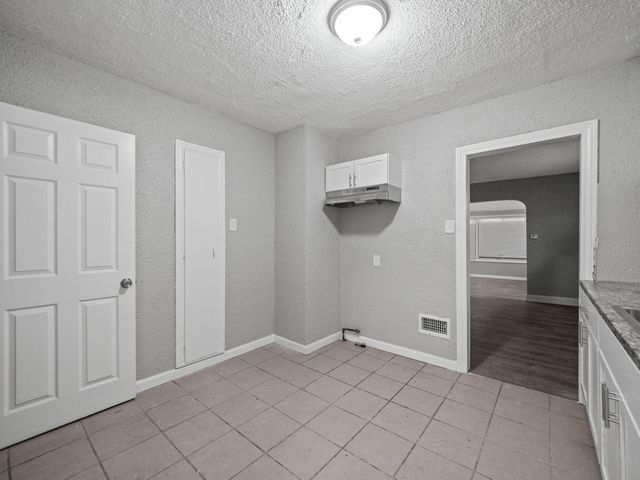 14655 Sussex Street, Detroit, MI 48227
