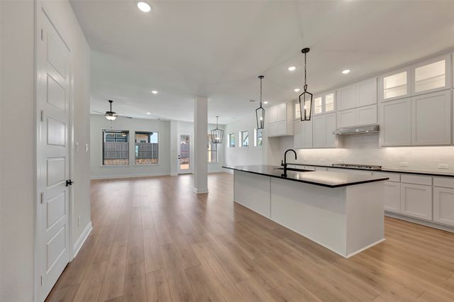 3755 Long Stem Street, Grand Prairie, TX 76084