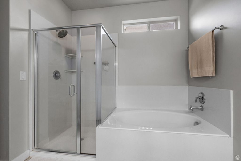 Image 14 of property listing at 347 N MAPLE SHADE LN, Lindon, UT 84042