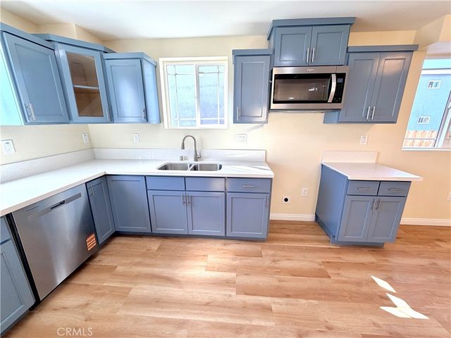 823 W G, Wilmington, CA 90744