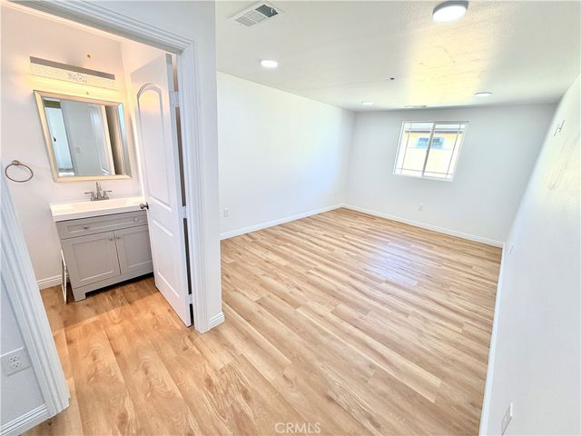 823 W G, Wilmington, CA 90744