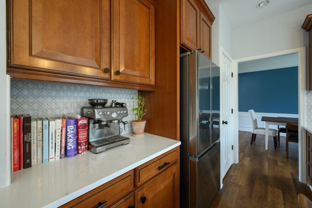 212 Sterling Oaks Pl, Brentwood, TN 37027