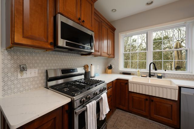 212 Sterling Oaks Pl, Brentwood, TN 37027