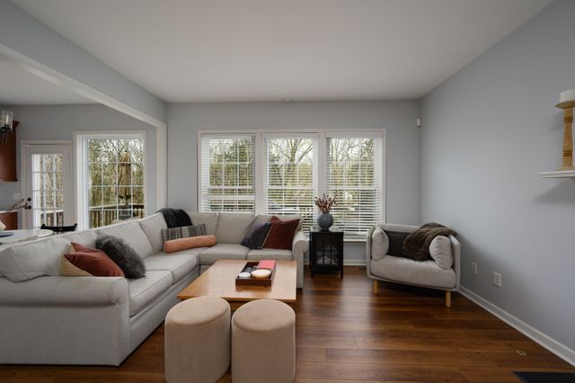 212 Sterling Oaks Pl, Brentwood, TN 37027