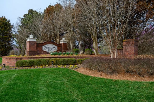 212 Sterling Oaks Pl, Brentwood, TN 37027