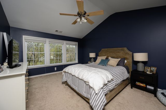 212 Sterling Oaks Pl, Brentwood, TN 37027