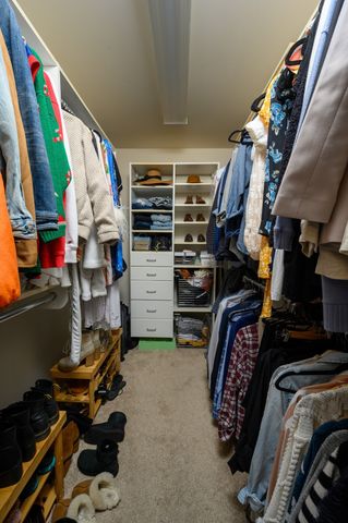 212 Sterling Oaks Pl, Brentwood, TN 37027