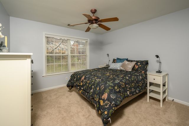 212 Sterling Oaks Pl, Brentwood, TN 37027