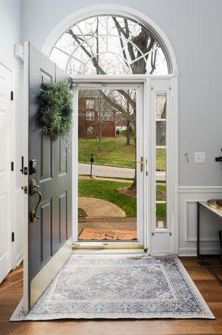 212 Sterling Oaks Pl, Brentwood, TN 37027