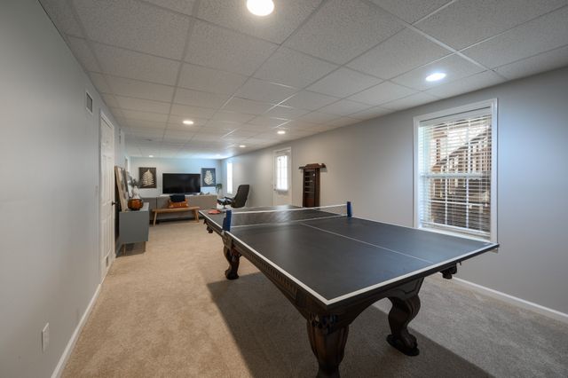 212 Sterling Oaks Pl, Brentwood, TN 37027