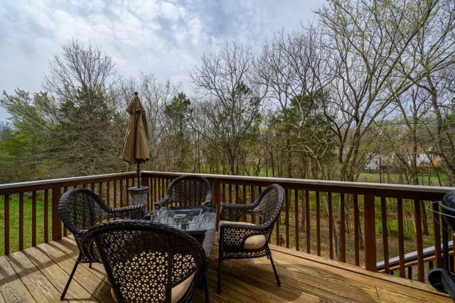 212 Sterling Oaks Pl, Brentwood, TN 37027