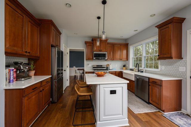 212 Sterling Oaks Pl, Brentwood, TN 37027