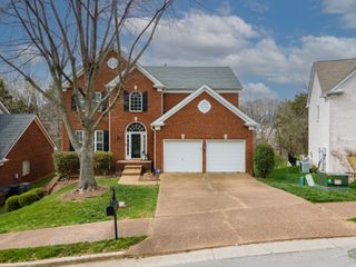 212 Sterling Oaks Pl, Brentwood, TN 37027
