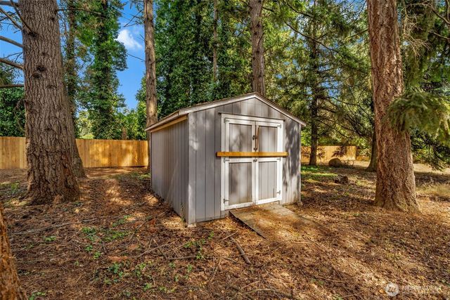753 C Street, Washougal, WA 98671