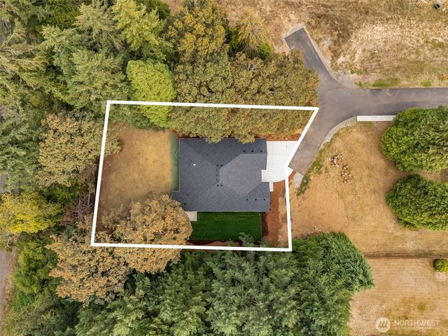 753 C Street, Washougal, WA 98671
