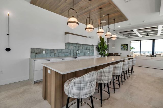 33 S PALM AVENUE 701, Sarasota, FL 34236