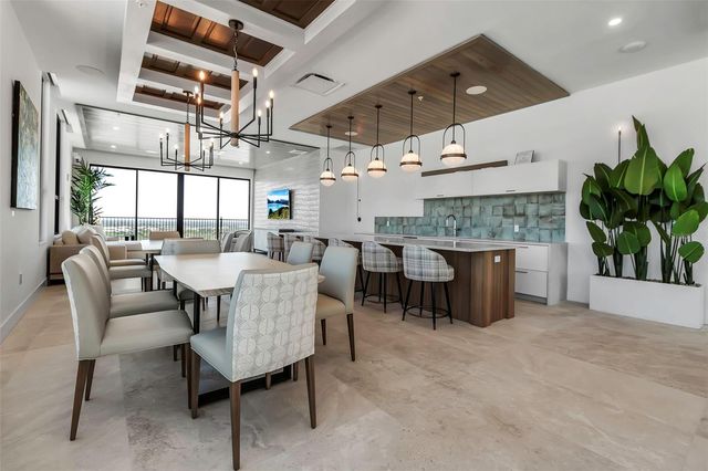 33 S PALM AVENUE 701, Sarasota, FL 34236