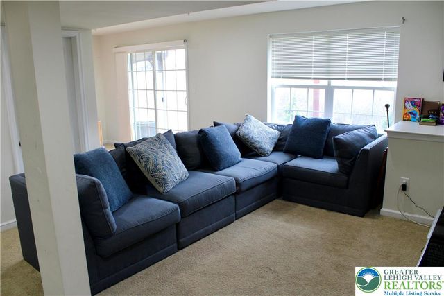 260 Snapdragon, Upper Macungie Twp, PA 18104