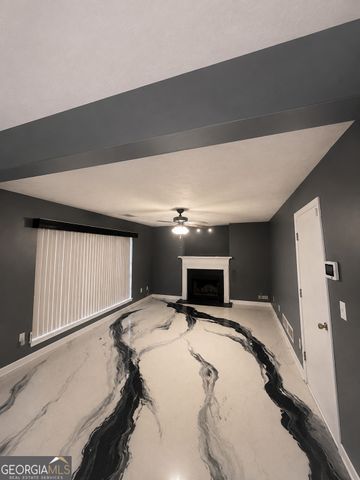 124 Heathrow Drive, Riverdale, GA 30274