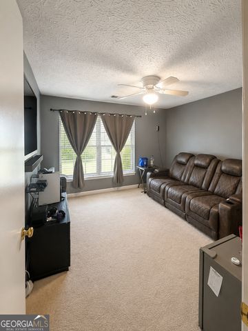 124 Heathrow Drive, Riverdale, GA 30274