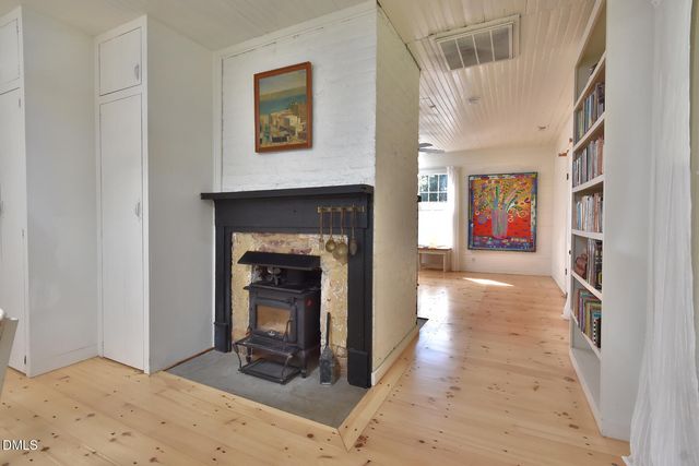 2487 Glencoe Street, Burlington, NC 27217