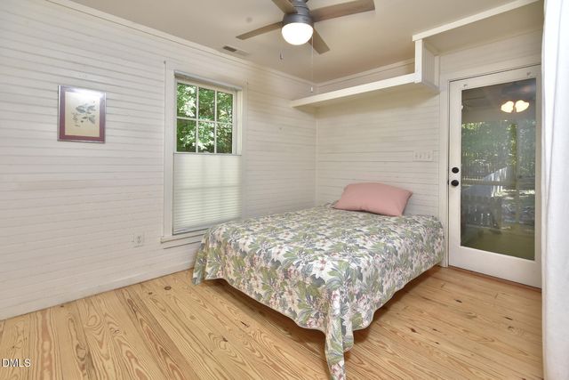 2487 Glencoe Street, Burlington, NC 27217