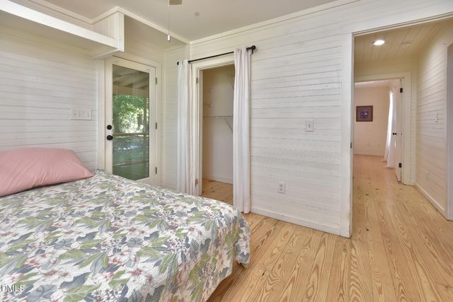 2487 Glencoe Street, Burlington, NC 27217