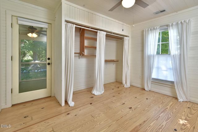 2487 Glencoe Street, Burlington, NC 27217