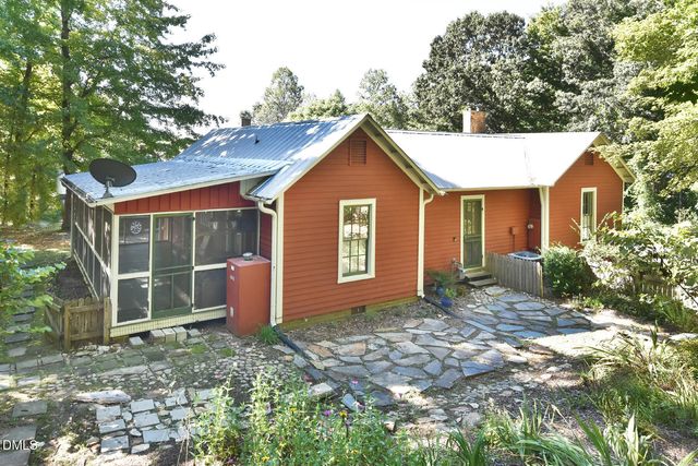 2487 Glencoe Street, Burlington, NC 27217