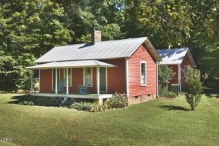 2487 Glencoe Street, Burlington, NC 27217