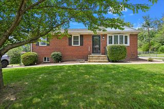 8901 TOWNSEND LN, Clinton, MD 20735
