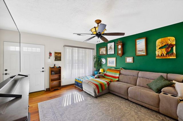 2315 Inez Drive NE, Albuquerque, NM 87110