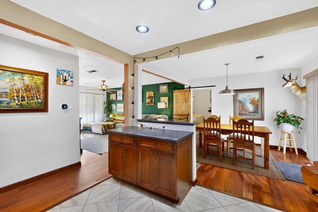 2315 Inez Drive NE, Albuquerque, NM 87110