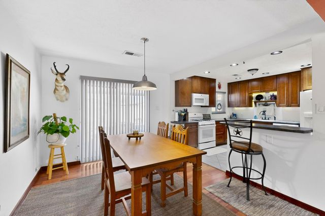 2315 Inez Drive NE, Albuquerque, NM 87110