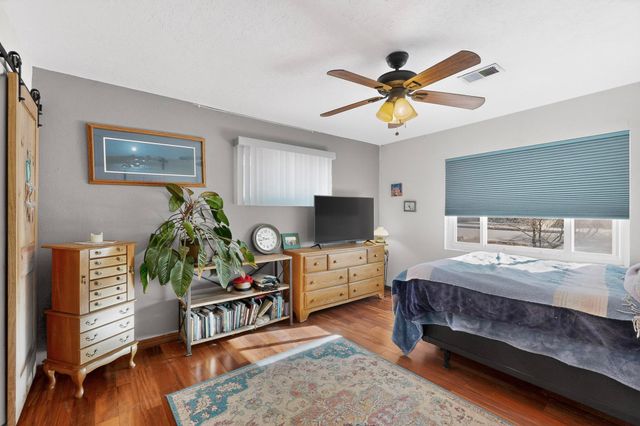 2315 Inez Drive NE, Albuquerque, NM 87110