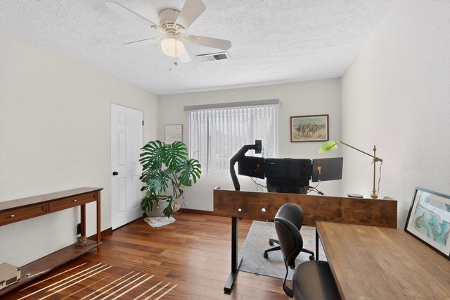 2315 Inez Drive NE, Albuquerque, NM 87110