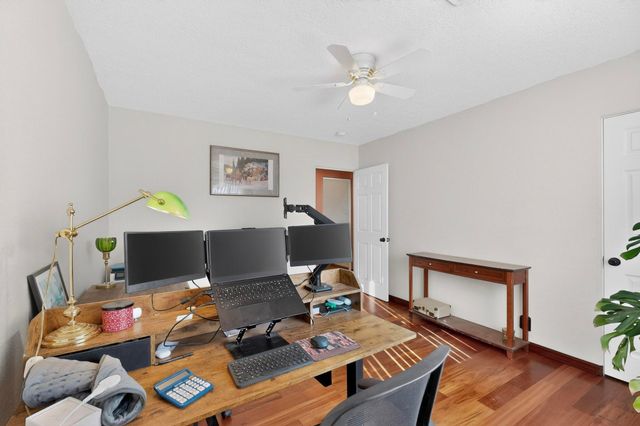 2315 Inez Drive NE, Albuquerque, NM 87110